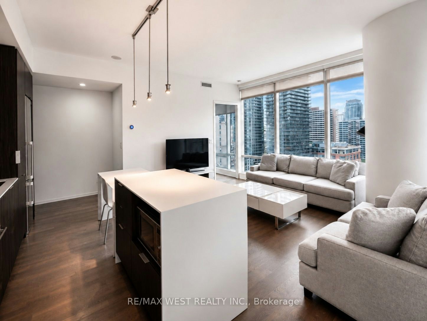1007-1 Bloor Street E, Toronto, ON, M4W 0A8 - 10