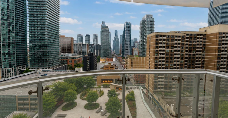 1007-1 Bloor Street E, Toronto, ON, M4W 0A8 - 3