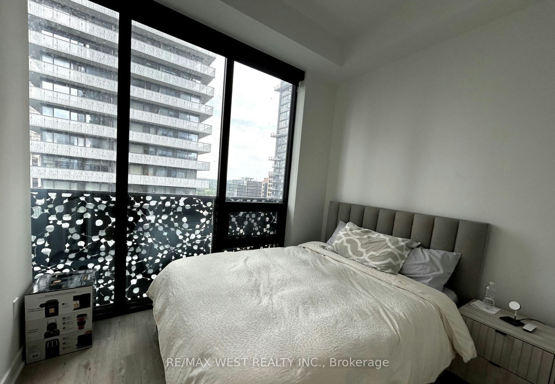 2010-55 Charles Street E, Toronto, ON, M4Y 0J1 - 8