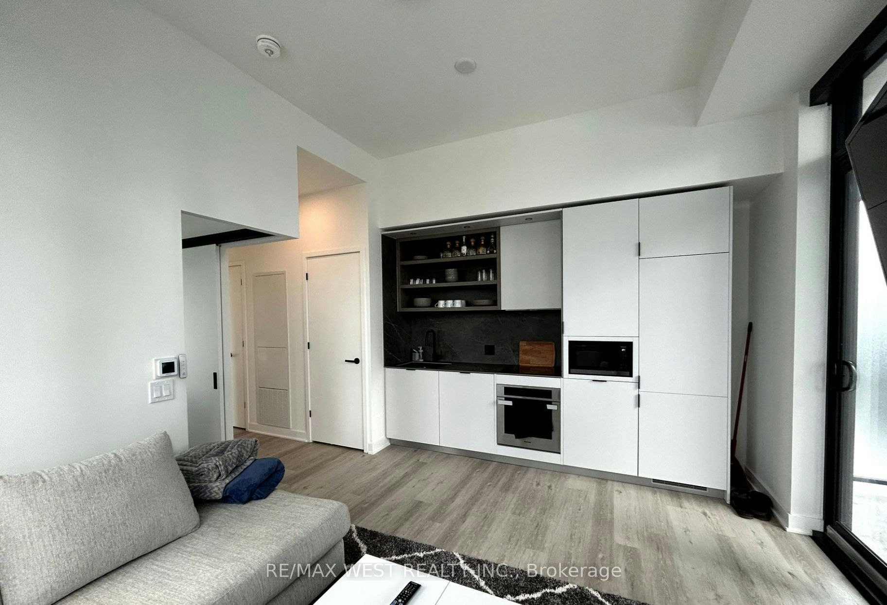 2010-55 Charles Street E, Toronto, ON, M4Y 0J1 - 3