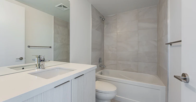 2104-158 Front Street East Street, Toronto, ON, M5A 0K9 - 16