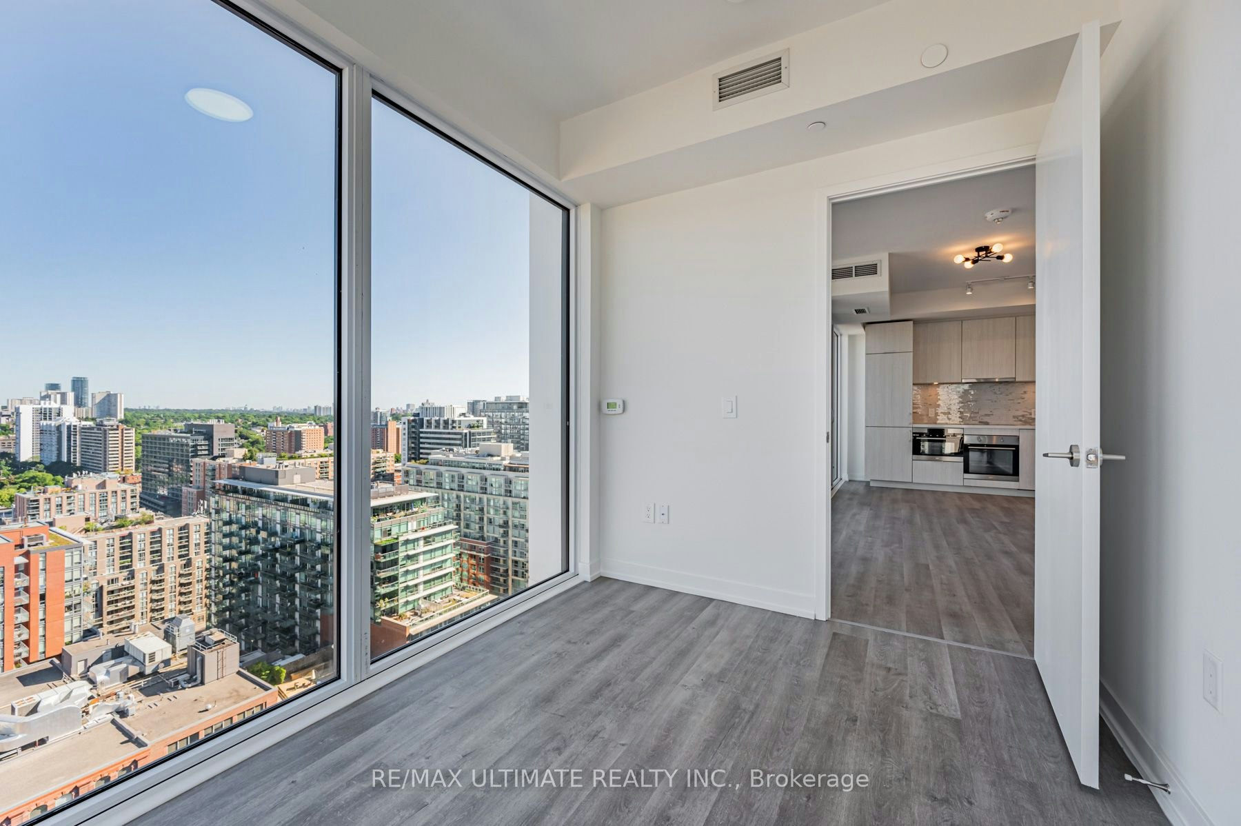 2104-158 Front Street East Street, Toronto, ON, M5A 0K9 - 22
