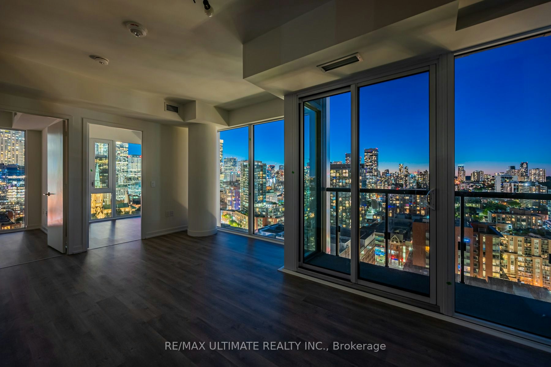 2104-158 Front Street East Street, Toronto, ON, M5A 0K9 - 28