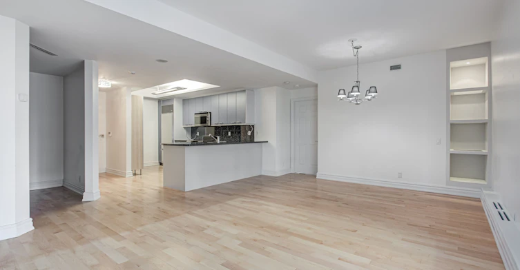 201-38 Avenue Road, Toronto, ON, M5R 2G2 - 11