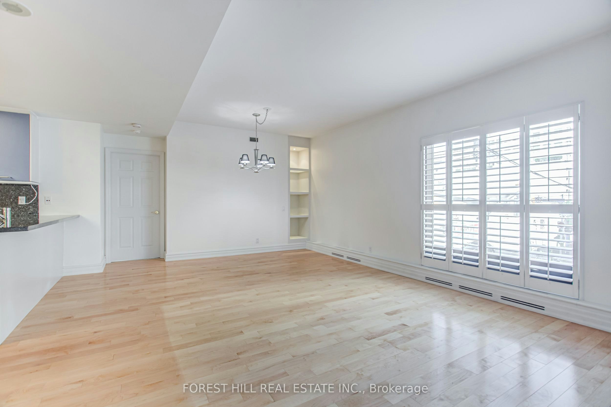 201-38 Avenue Road, Toronto, ON, M5R 2G2 - 12