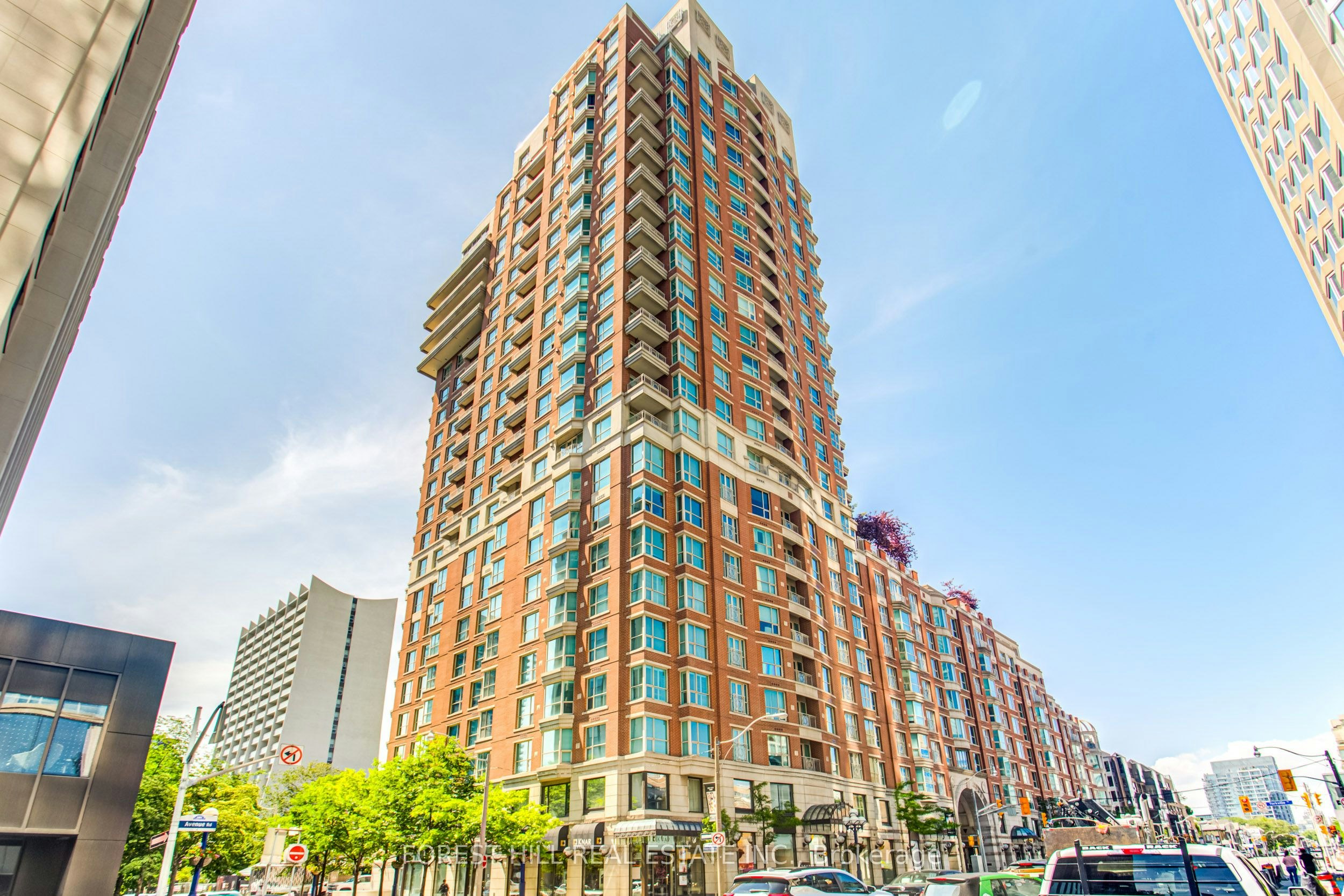 201-38 Avenue Road, Toronto, ON, M5R 2G2 - 3