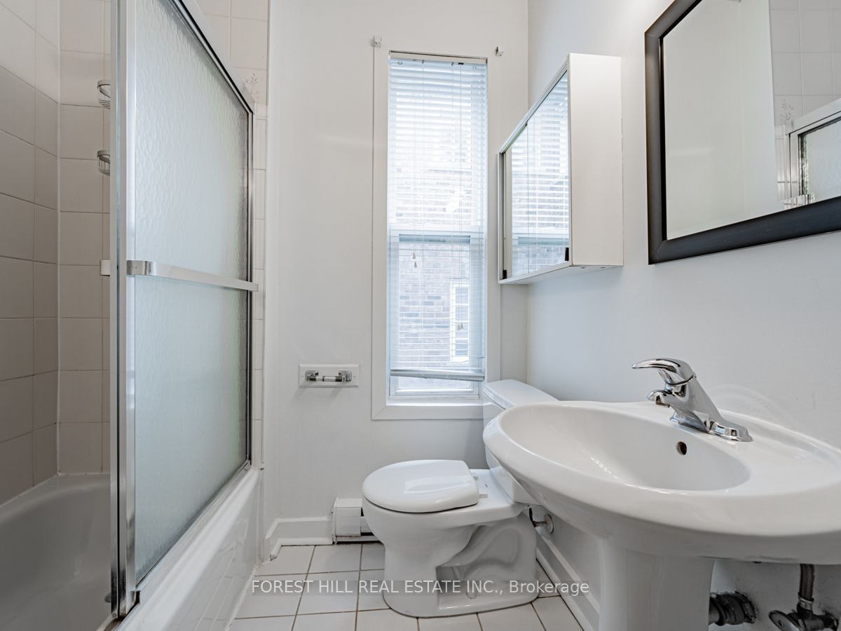 Upper-70 Macpherson Avenue, Toronto, ON, M5R 1W8 - 14