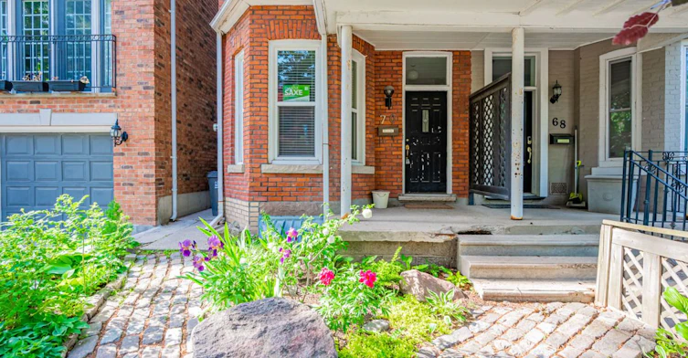 Upper-70 Macpherson Avenue, Toronto, ON, M5R 1W8 - 3