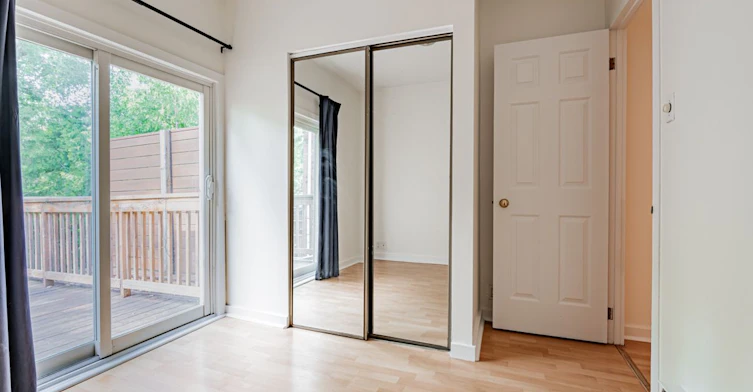 Upper-70 Macpherson Avenue, Toronto, ON, M5R 1W8 - 20