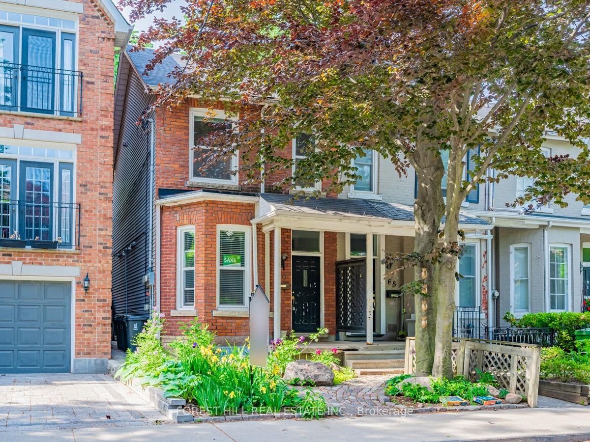 Upper-70 Macpherson Avenue, Toronto, ON, M5R 1W8