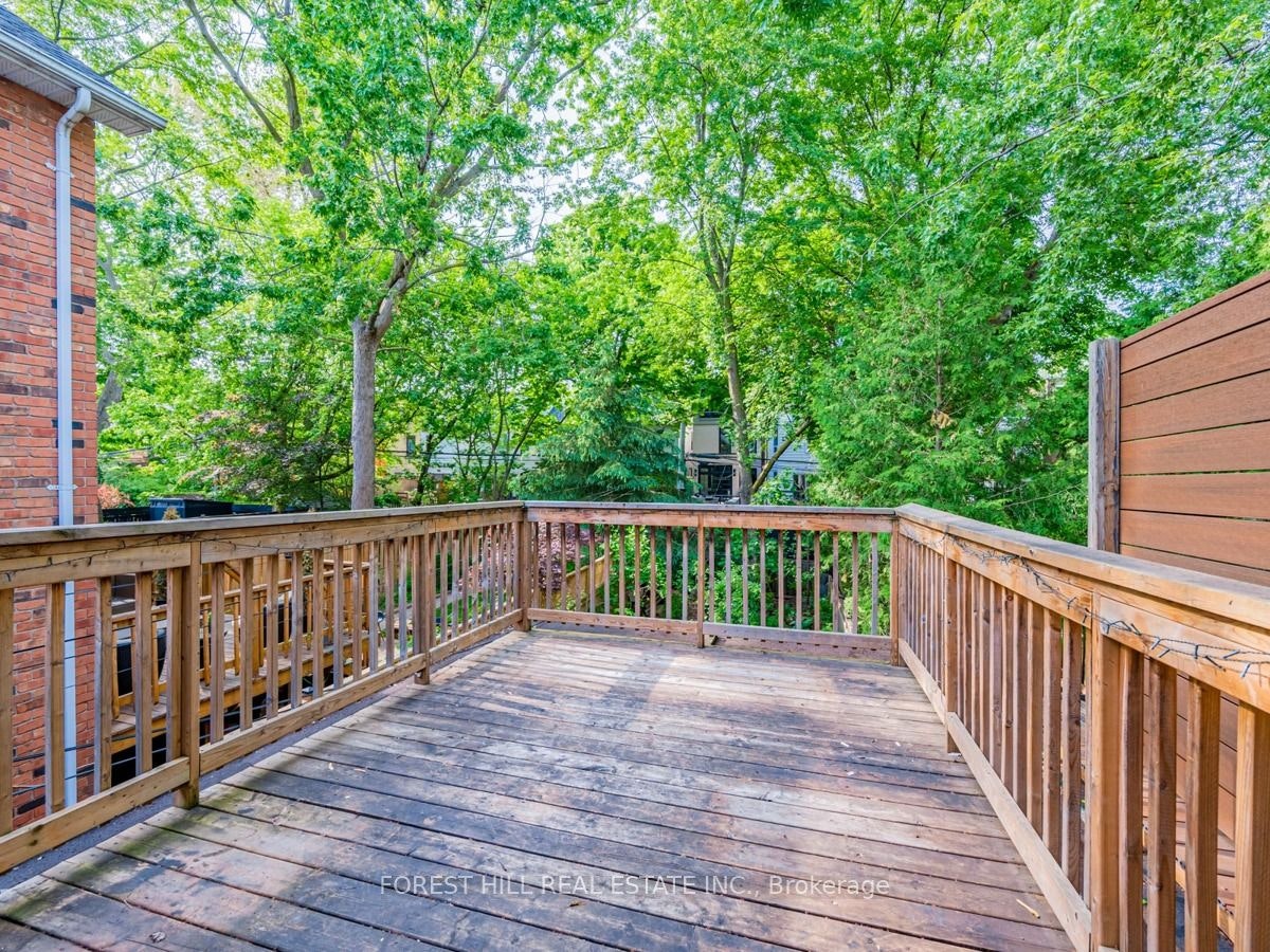 Upper-70 Macpherson Avenue, Toronto, ON, M5R 1W8 - 24