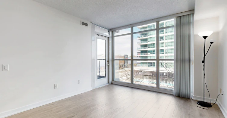 310-19 Singer Court, Toronto, ON, M2K 0B2 - 4