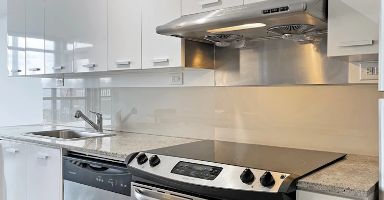 310-19 Singer Court, Toronto, ON, M2K 0B2 - 11