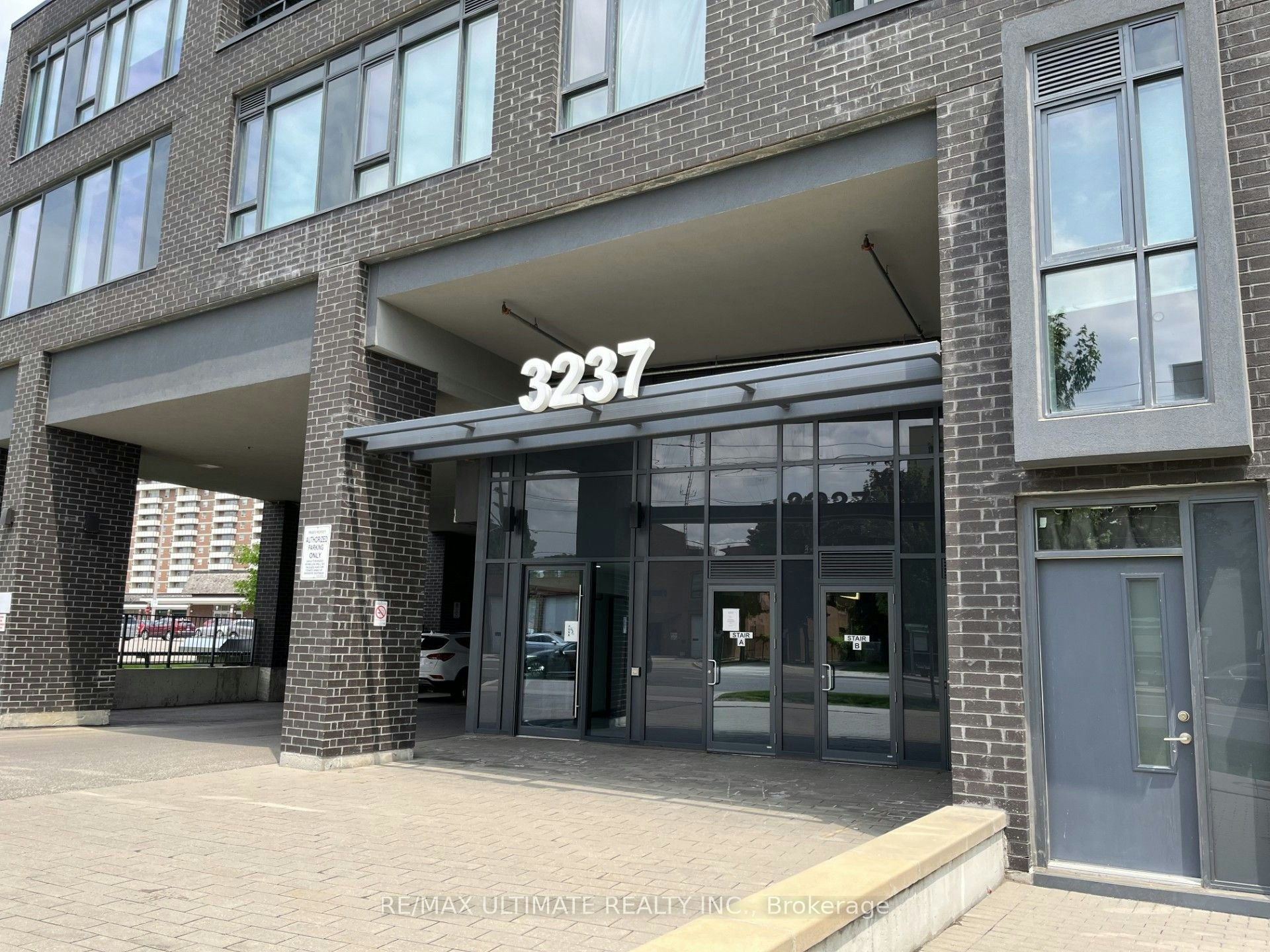 1211-3237 Bayview Avenue, Toronto, ON, M2K 0G1 - 4