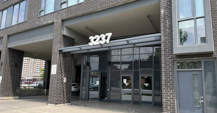 1211-3237 Bayview Avenue, Toronto, ON, M2K 0G1 - 4