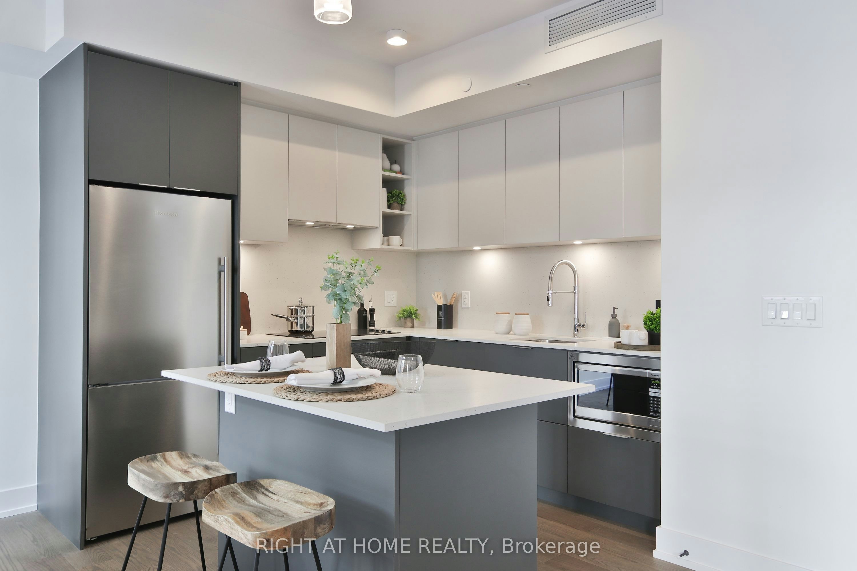 09-55 Nicholas Avenue, Toronto, ON, M5A 0M9 - 8