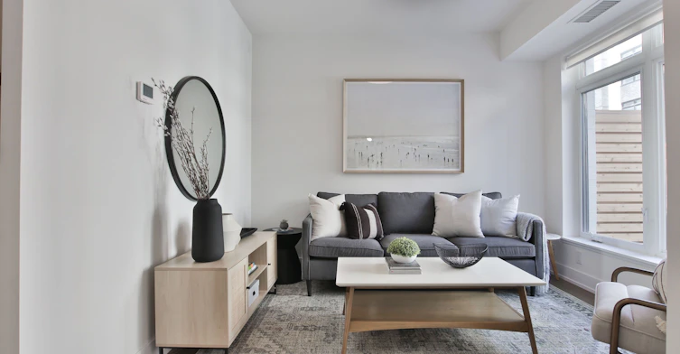 09-55 Nicholas Avenue, Toronto, ON, M5A 0M9 - 5