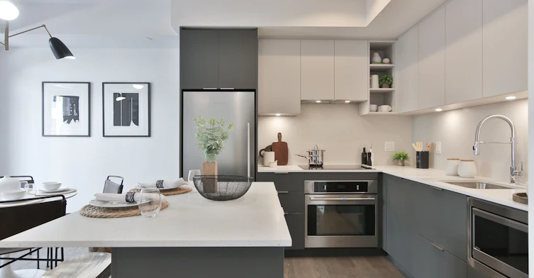 09-55 Nicholas Avenue, Toronto, ON, M5A 0M9 - 9