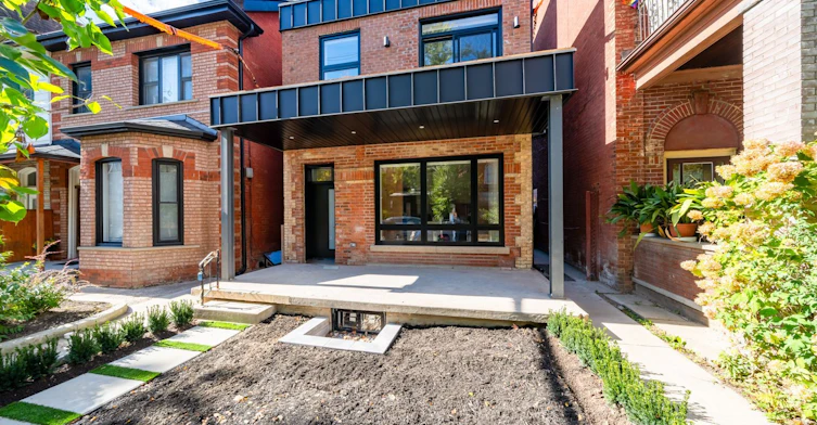 Upper-180 Dovercourt Road, Toronto, ON, M6J 3C4 - 3