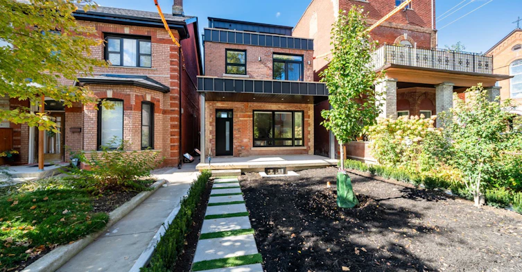 Upper-180 Dovercourt Road, Toronto, ON, M6J 3C4 - 2