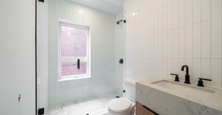 Upper-180 Dovercourt Road, Toronto, ON, M6J 3C4 - 11
