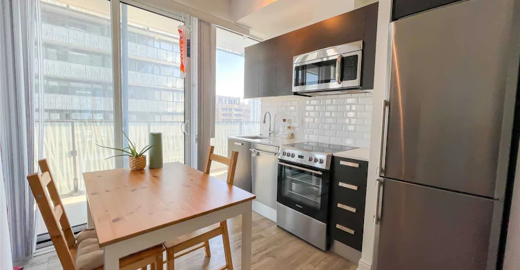 2101-42 Charles Street E, Toronto, ON, M4Y 1T1 - 2