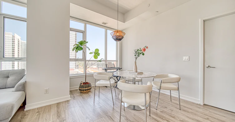 PH08-200 Sackville Street, Toronto, ON, M5A 0C4 - 10