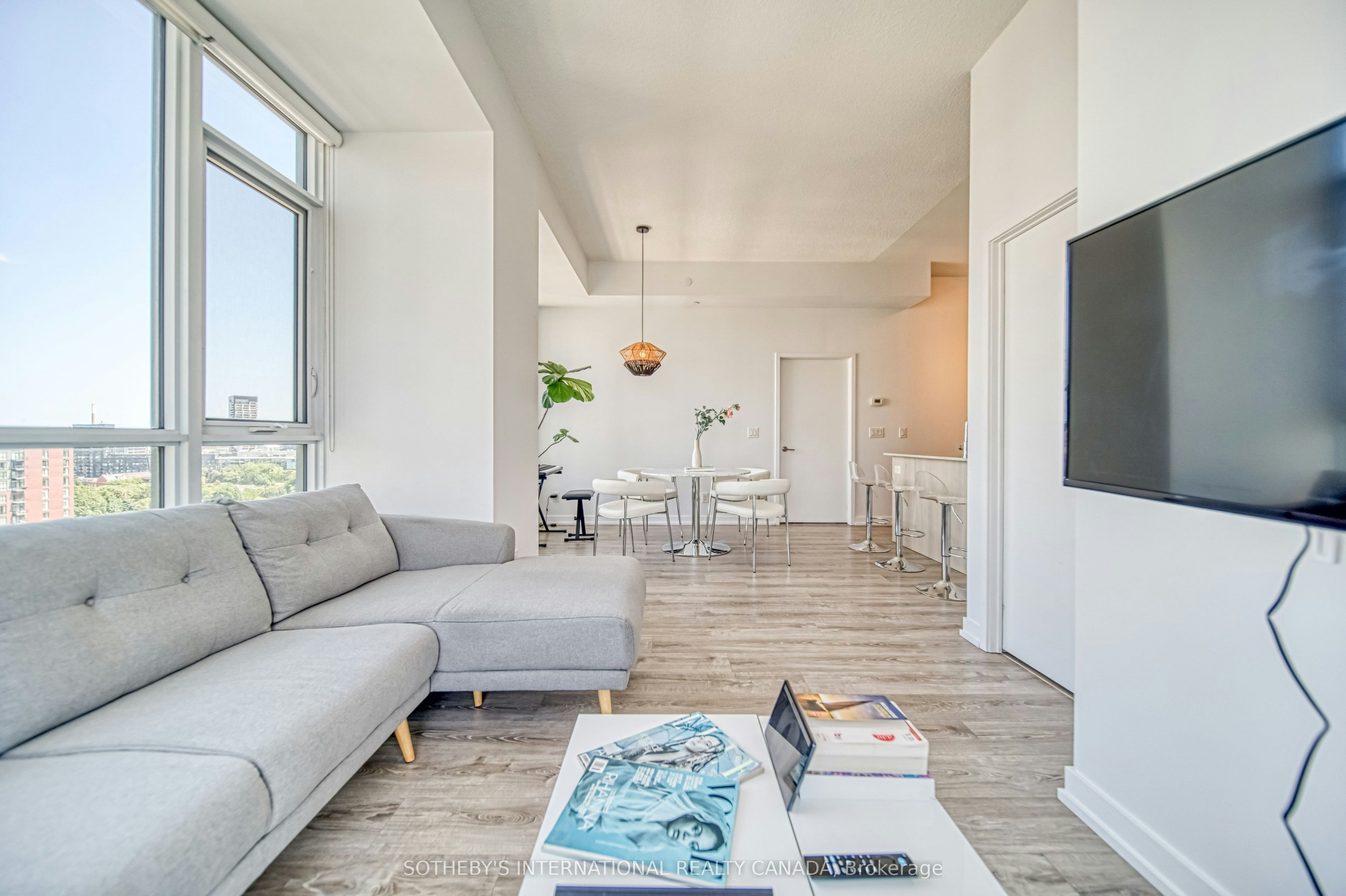 PH08-200 Sackville Street, Toronto, ON, M5A 0C4 - 17