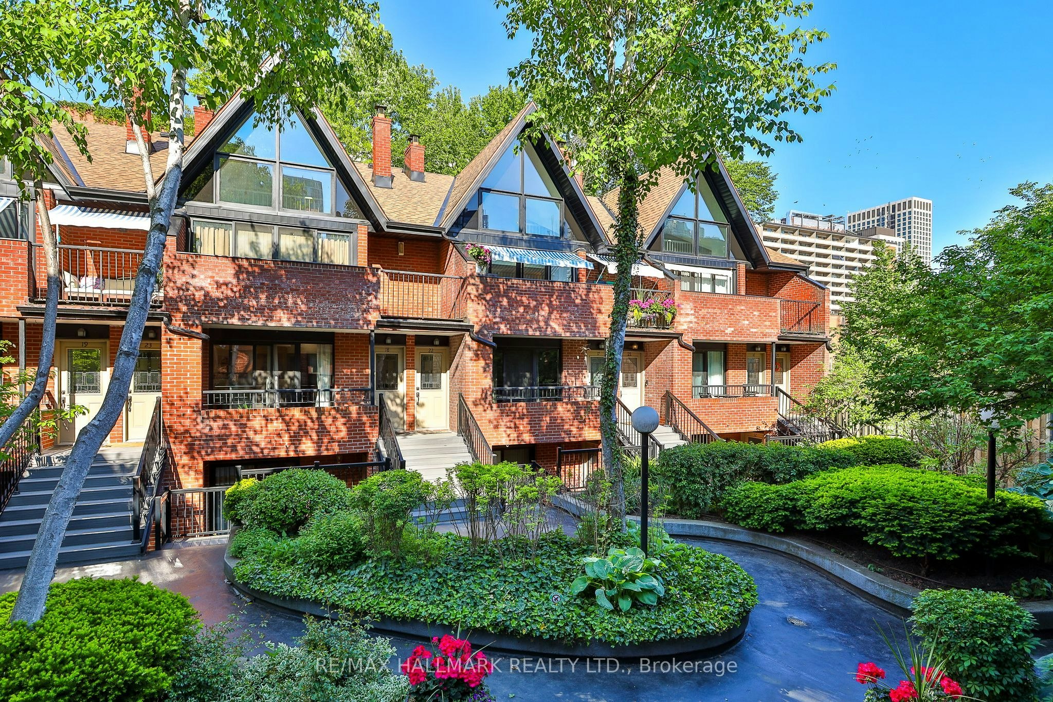 21-17 Pembroke Street, Toronto, ON, M5A 2N6