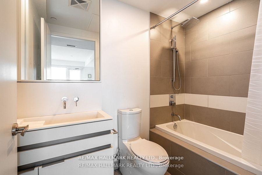 5408-197 Yonge Street, Toronto, ON, M5B 0C1 - 35