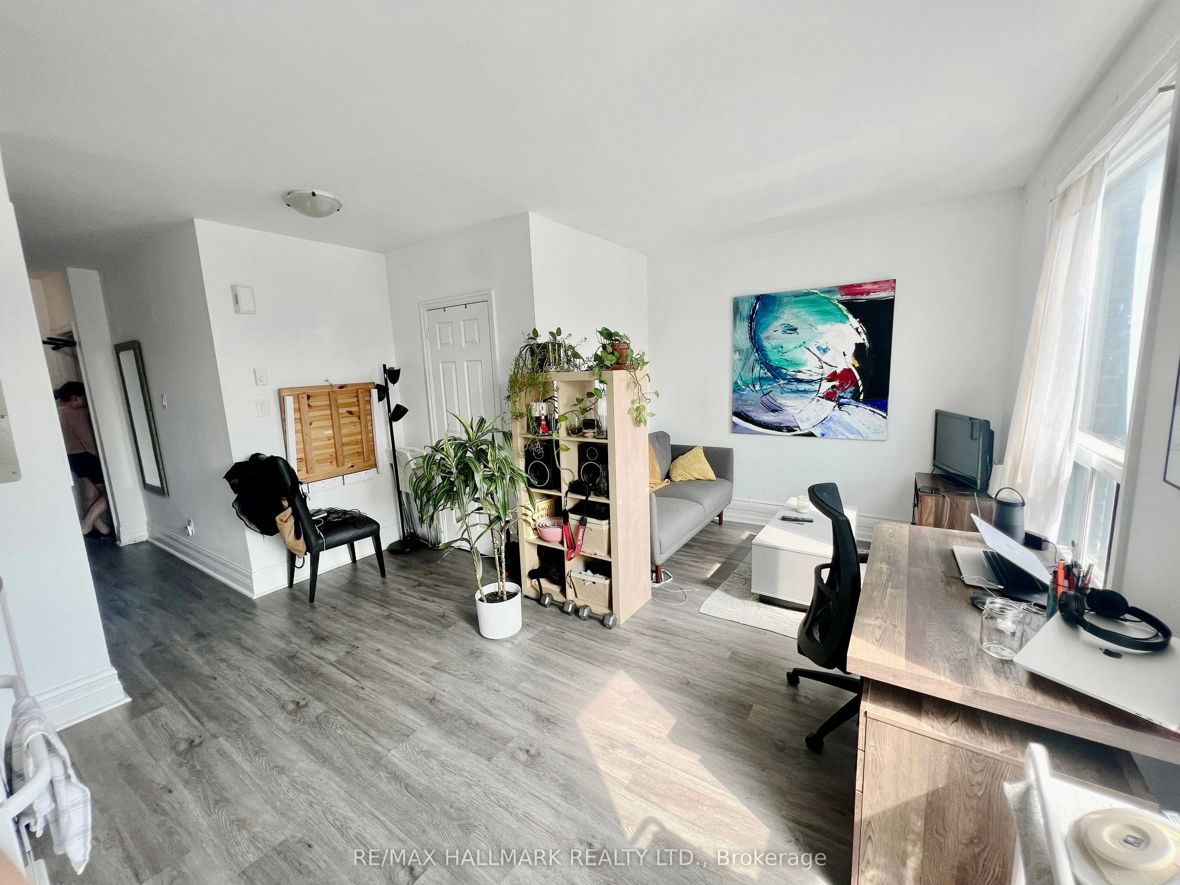 4-454 Bloor Street W, Toronto, ON, M5S 1X8