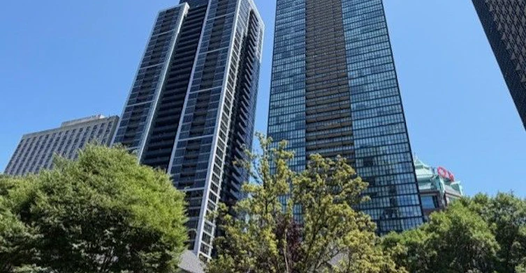 912-28 Ted Rogers Way, Toronto, ON, M4Y 2J4