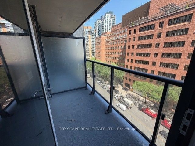 912-28 Ted Rogers Way, Toronto, ON, M4Y 2J4 - 16