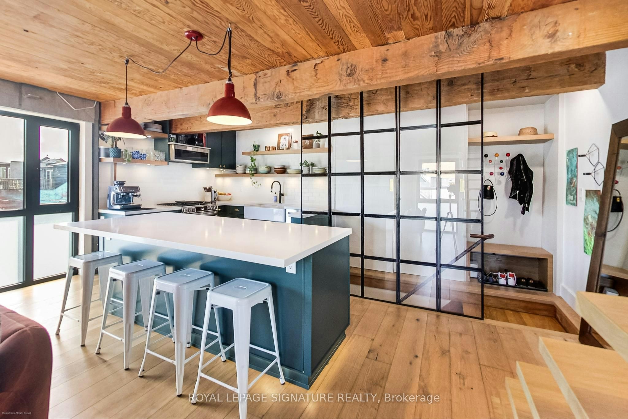Upper-6 Littlehayes Lane, Toronto, ON, M5T 1L8 - 6