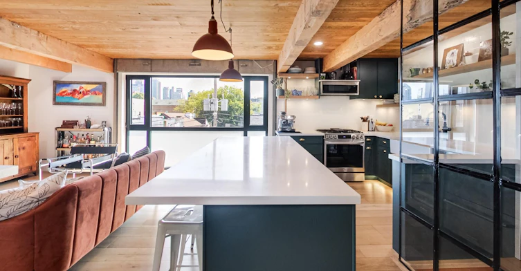 Upper-6 Littlehayes Lane, Toronto, ON, M5T 1L8 - 2