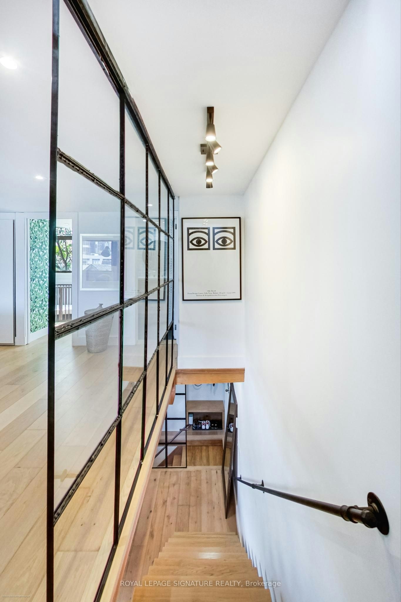 Upper-6 Littlehayes Lane, Toronto, ON, M5T 1L8 - 15