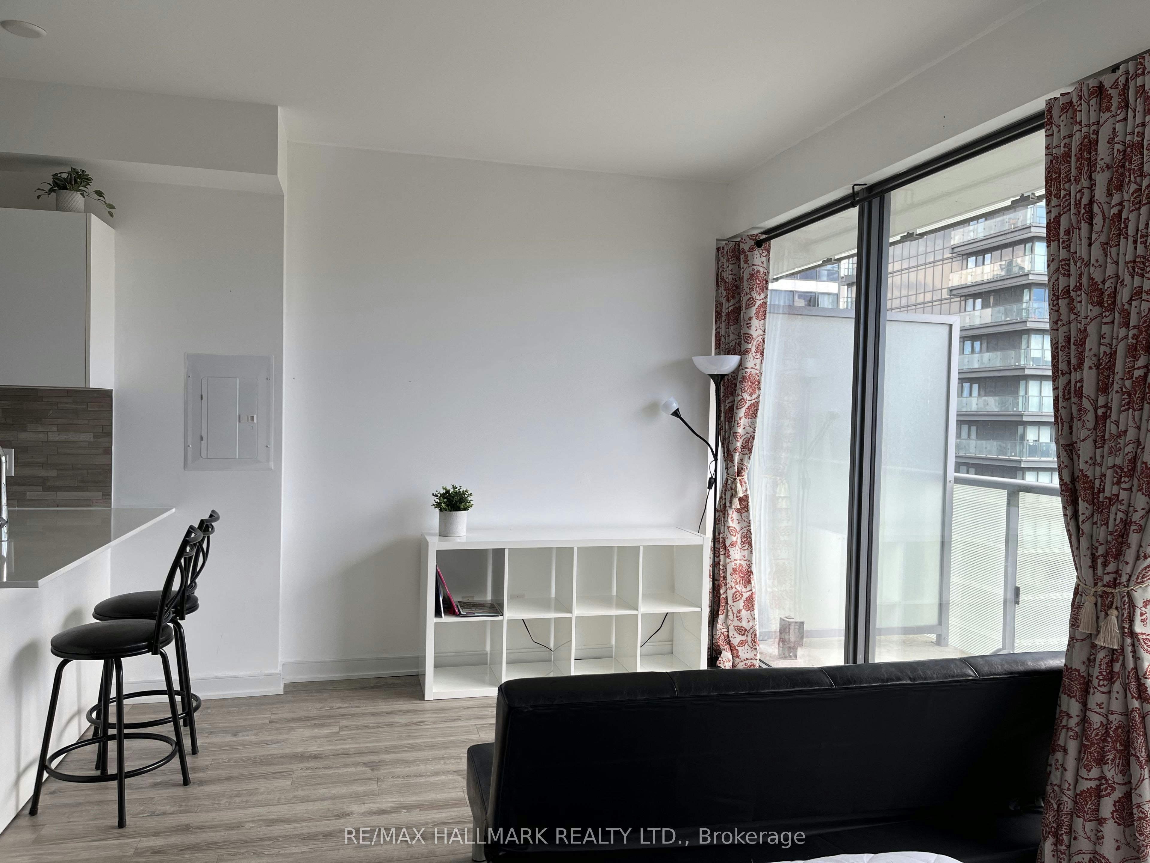 2003-57 St Joseph Street, Toronto, ON, M5S 0C5 - 5