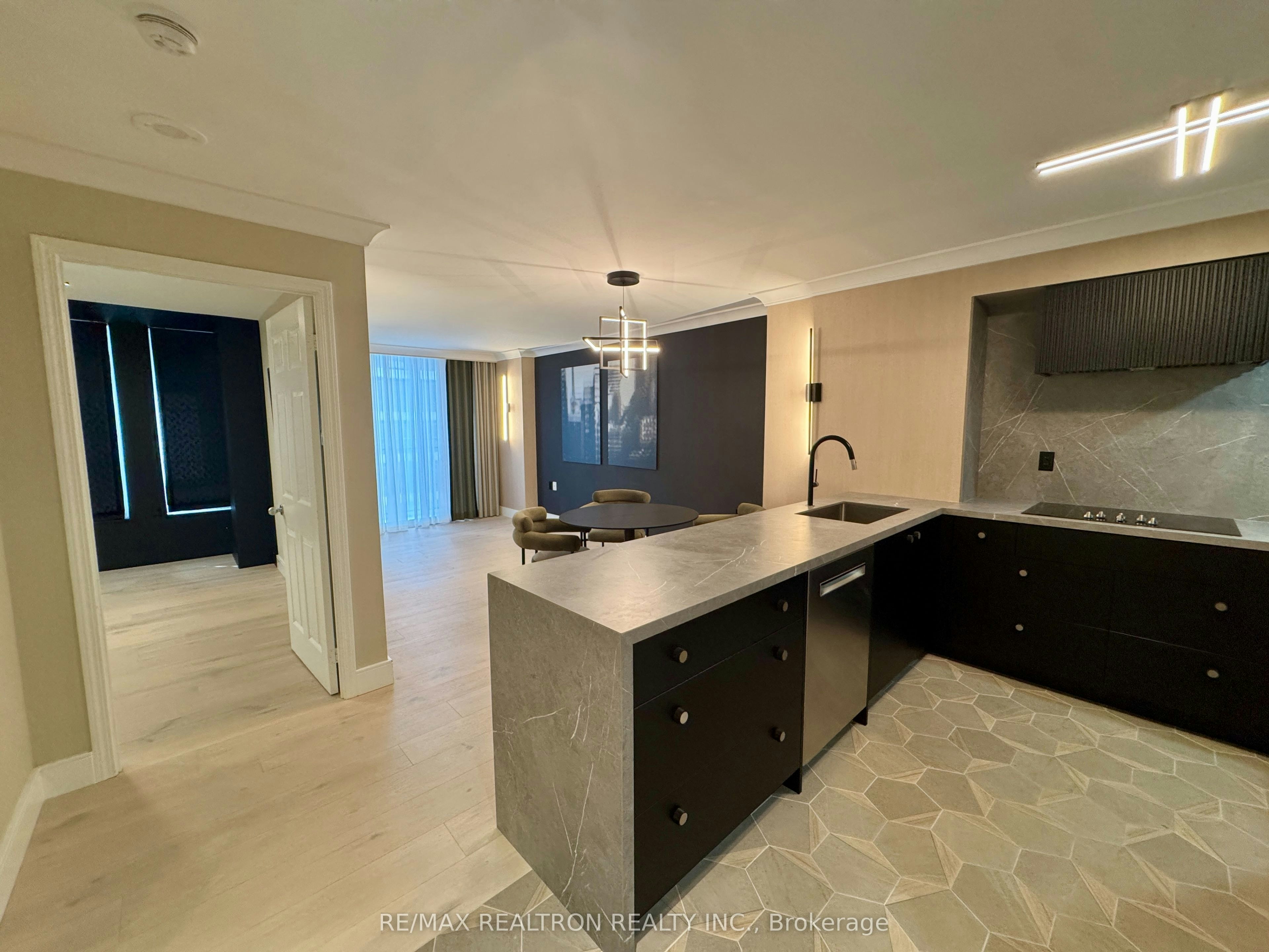 1107-388 Bloor Street E, Toronto, ON, M4W 3W9 - 5