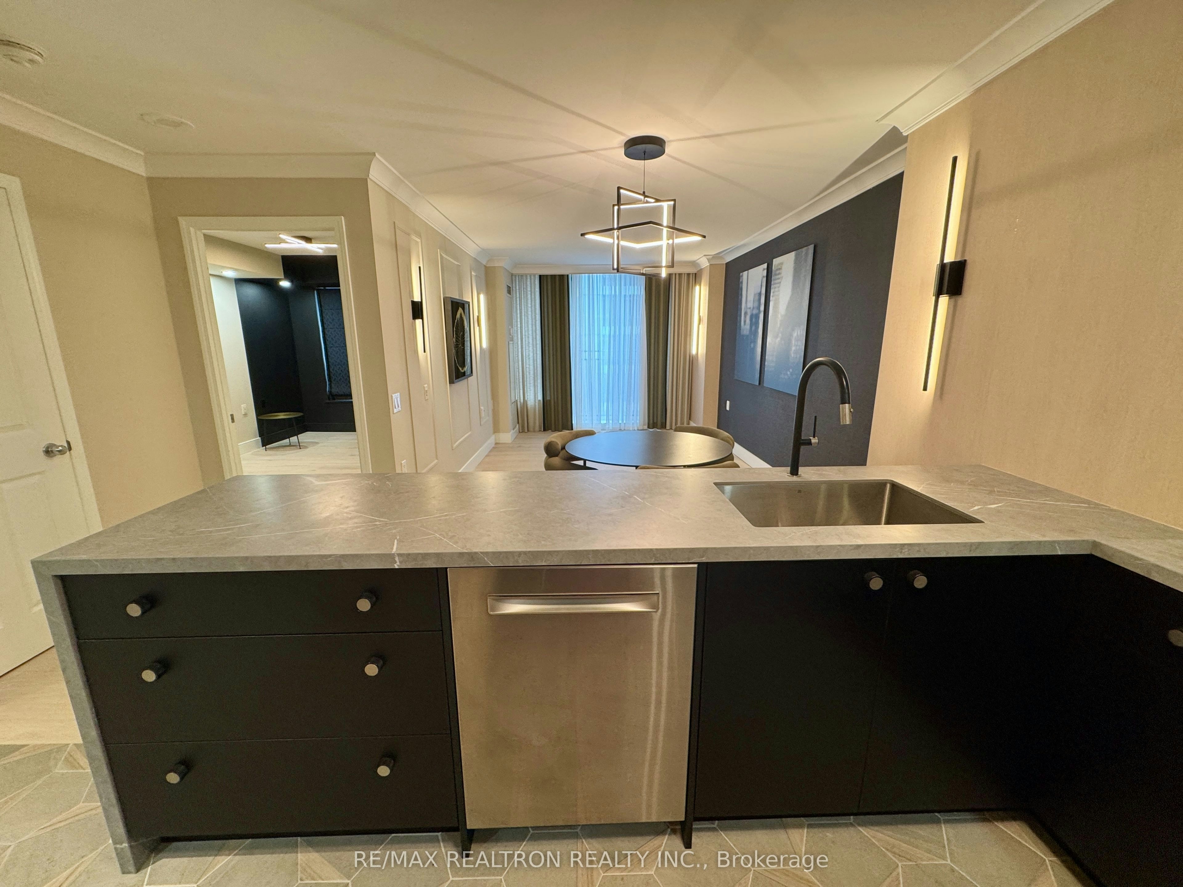 1107-388 Bloor Street E, Toronto, ON, M4W 3W9 - 14