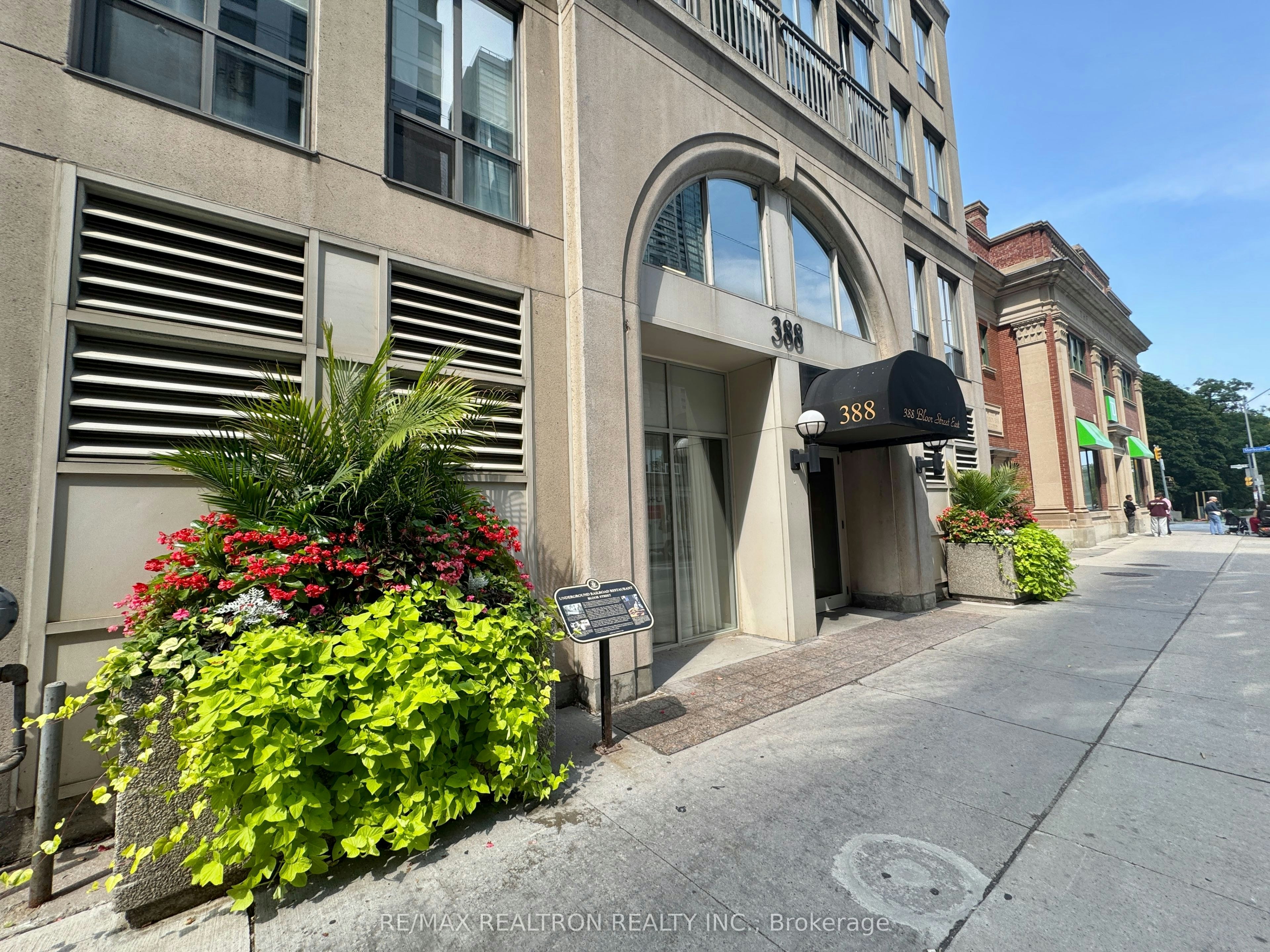 1107-388 Bloor Street E, Toronto, ON, M4W 3W9 - 40