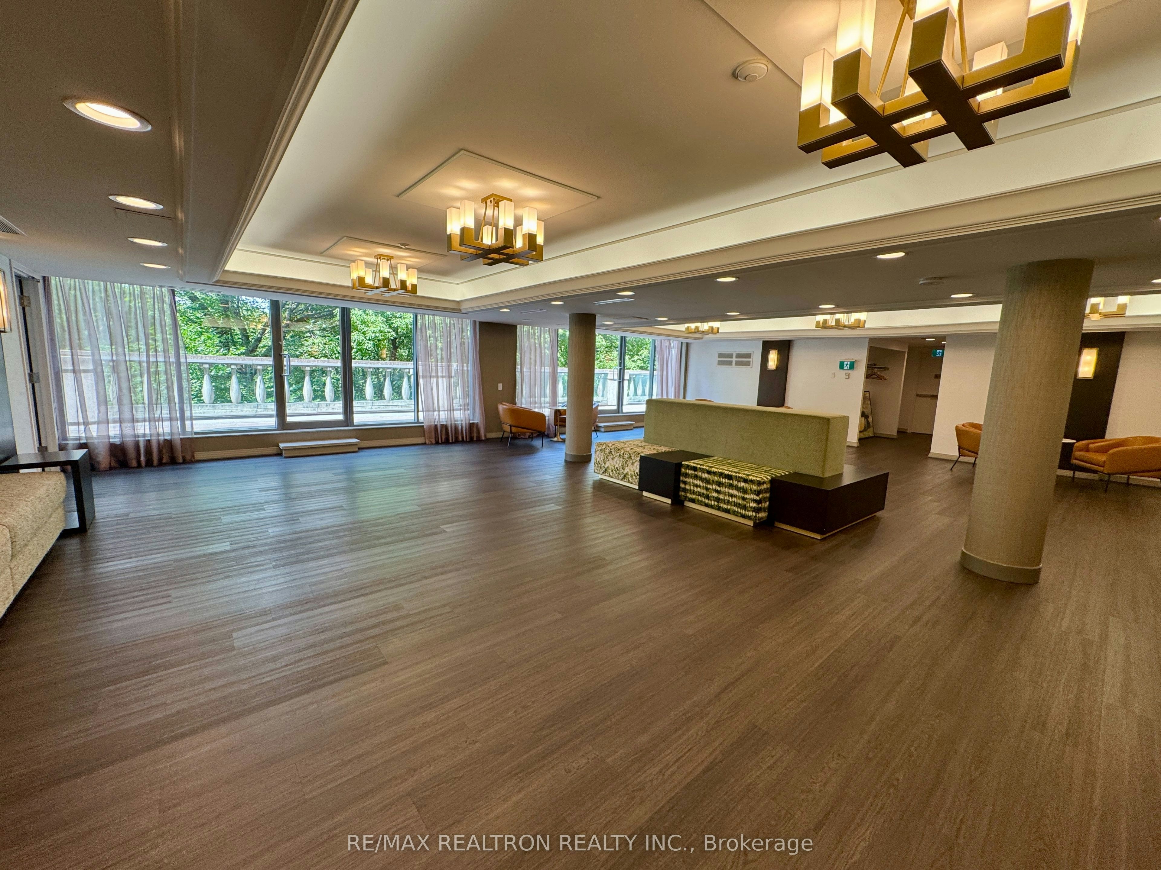 1107-388 Bloor Street E, Toronto, ON, M4W 3W9 - 35