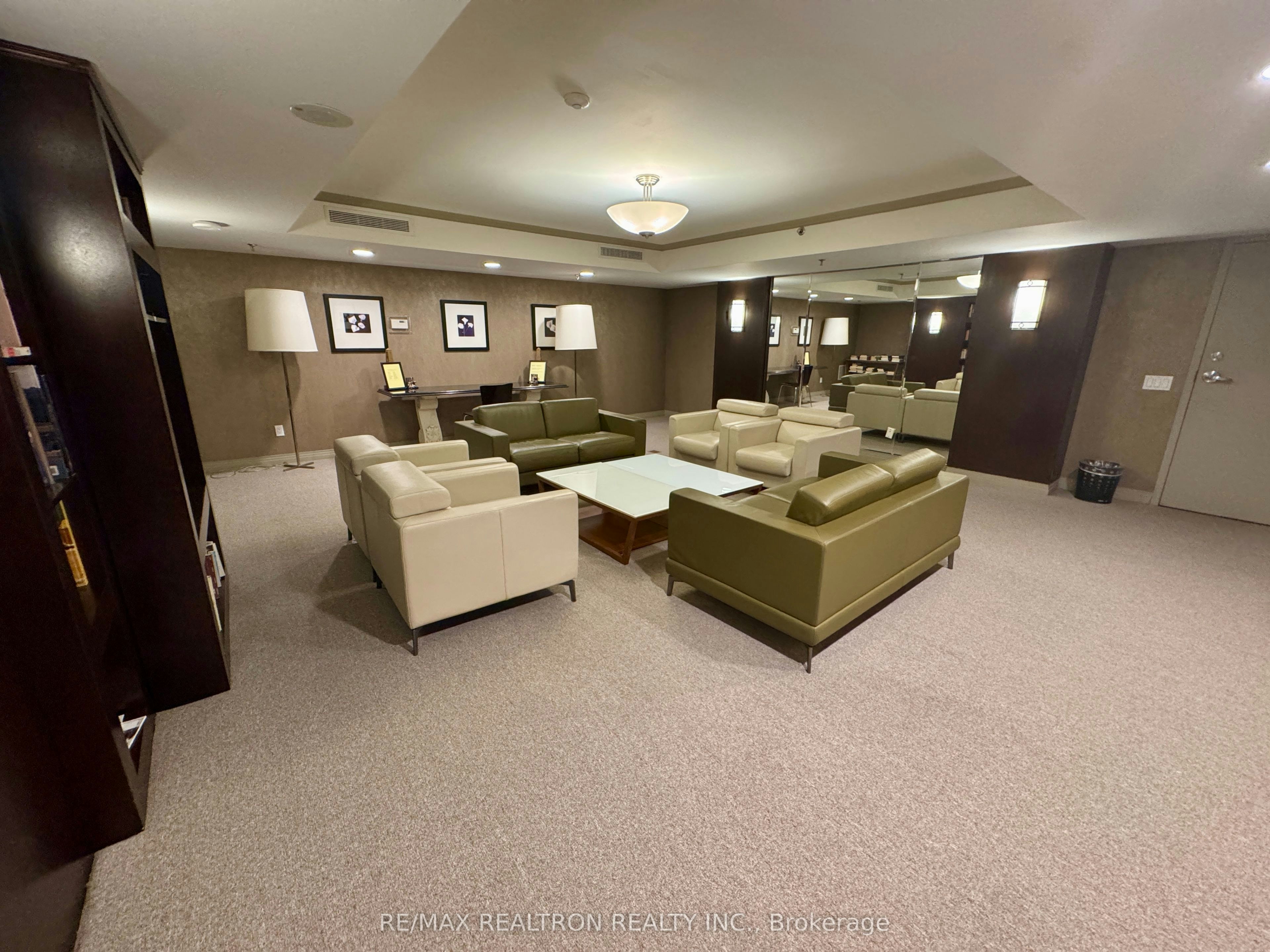 1107-388 Bloor Street E, Toronto, ON, M4W 3W9 - 32