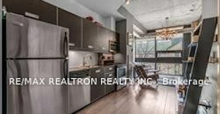 205-60 Bathurst Street, Toronto, ON, M5V 2P4 - 8