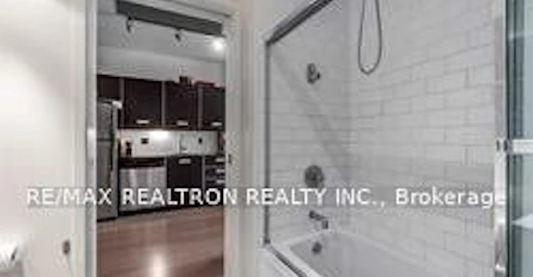 205-60 Bathurst Street, Toronto, ON, M5V 2P4 - 16
