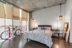 205-60 Bathurst Street, Toronto, ON, M5V 2P4 - 11