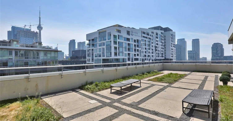205-60 Bathurst Street, Toronto, ON, M5V 2P4 - 15