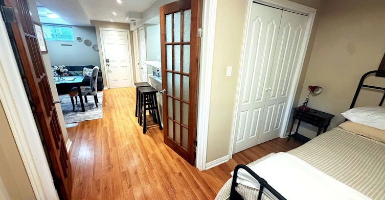 BSMT-334 Hillsdale Avenue E, Toronto, ON, M4S 1T8 - 7