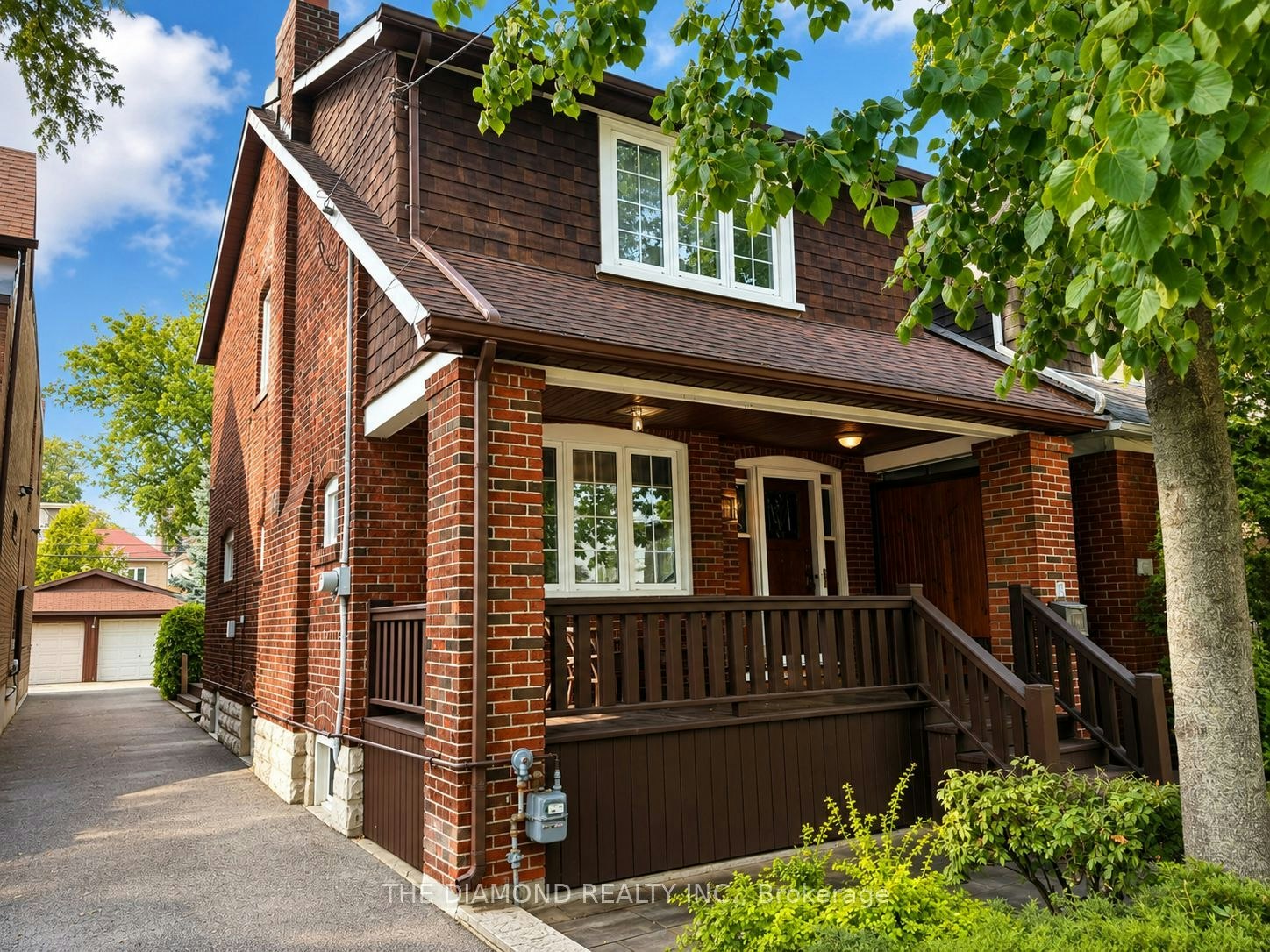 BSMT-334 Hillsdale Avenue E, Toronto, ON, M4S 1T8