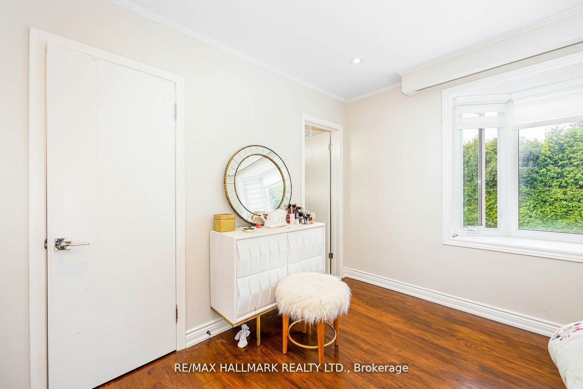 16 Paultiel Drive W, Toronto, ON, M2M 3P3 - 7