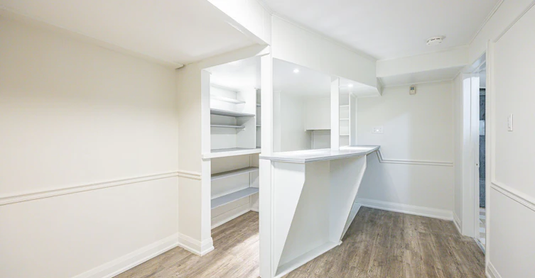 16 Paultiel Drive W, Toronto, ON, M2M 3P3 - 24
